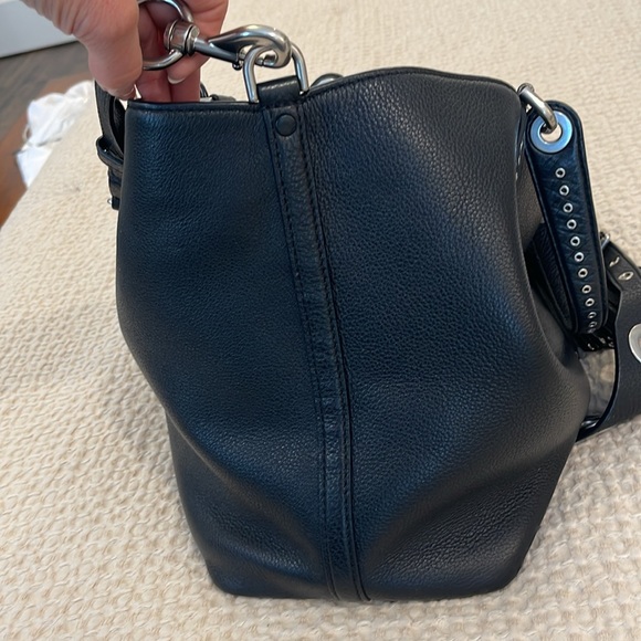 Michael Kors Brooklyn Large Pebbled Leather Convertible Satchel - Picture 16 of 16